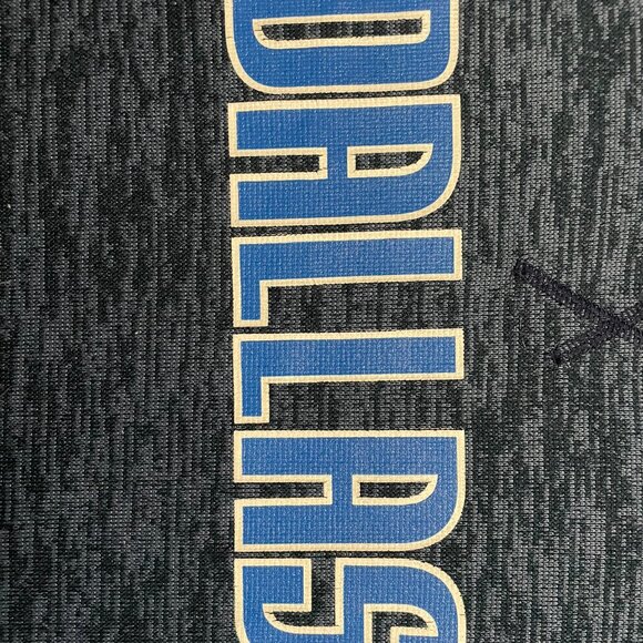 Dallas Mavericks Tee - Picture 4 of 5